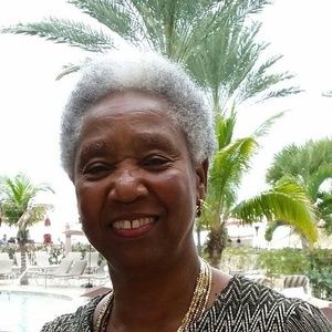 Meet your Posher, Evelyn